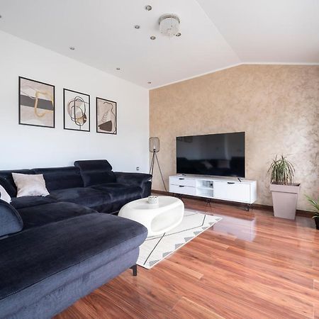 Apartment Absolute Gray ザダル エクステリア 写真