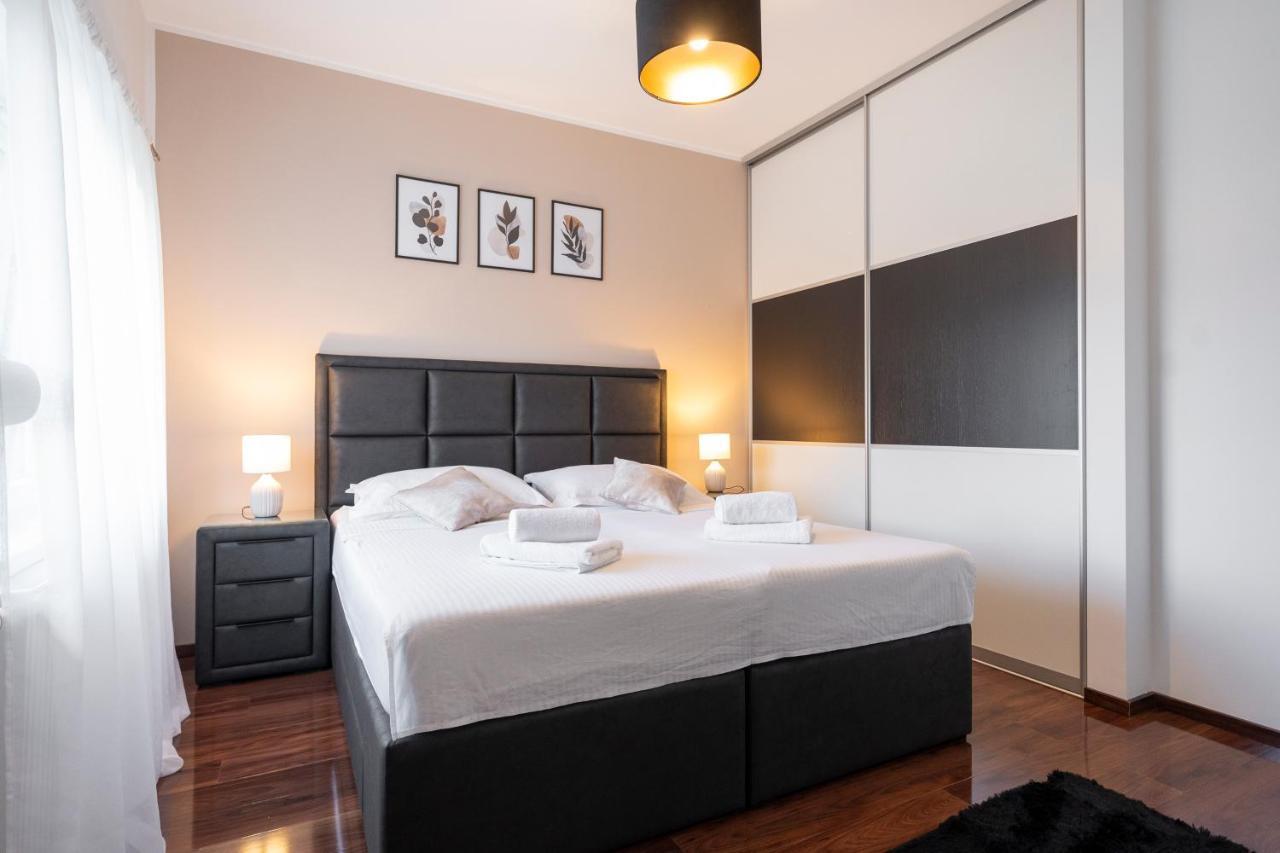 Apartment Absolute Gray ザダル エクステリア 写真
