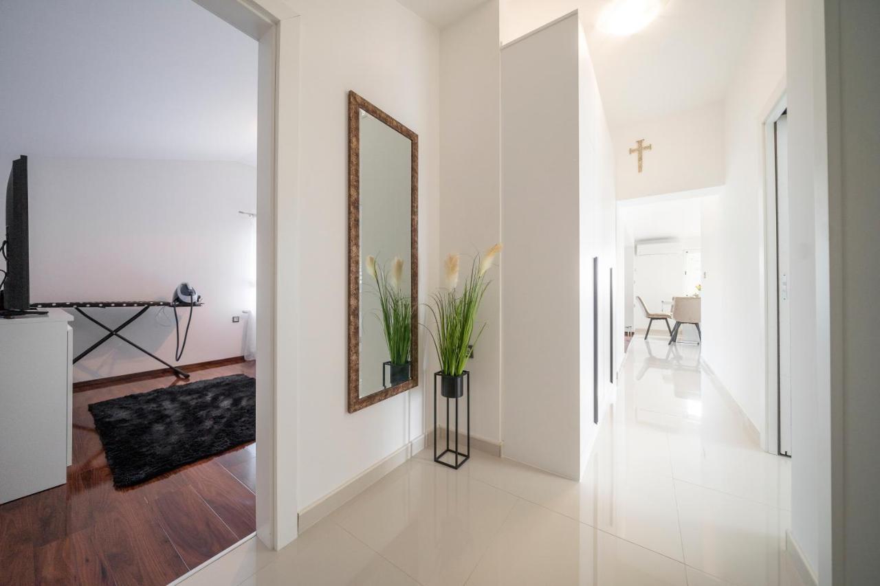 Apartment Absolute Gray ザダル エクステリア 写真